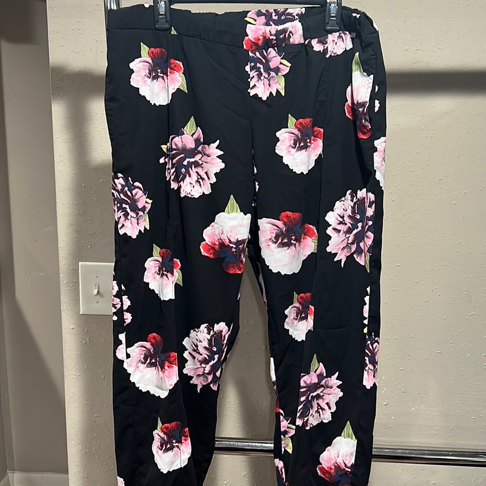 Floral Joggers